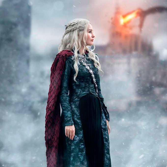 Модель StarbitCosplay в образе Дейенерис Таргариен из Игры престолов. Фотограф IamFaramon