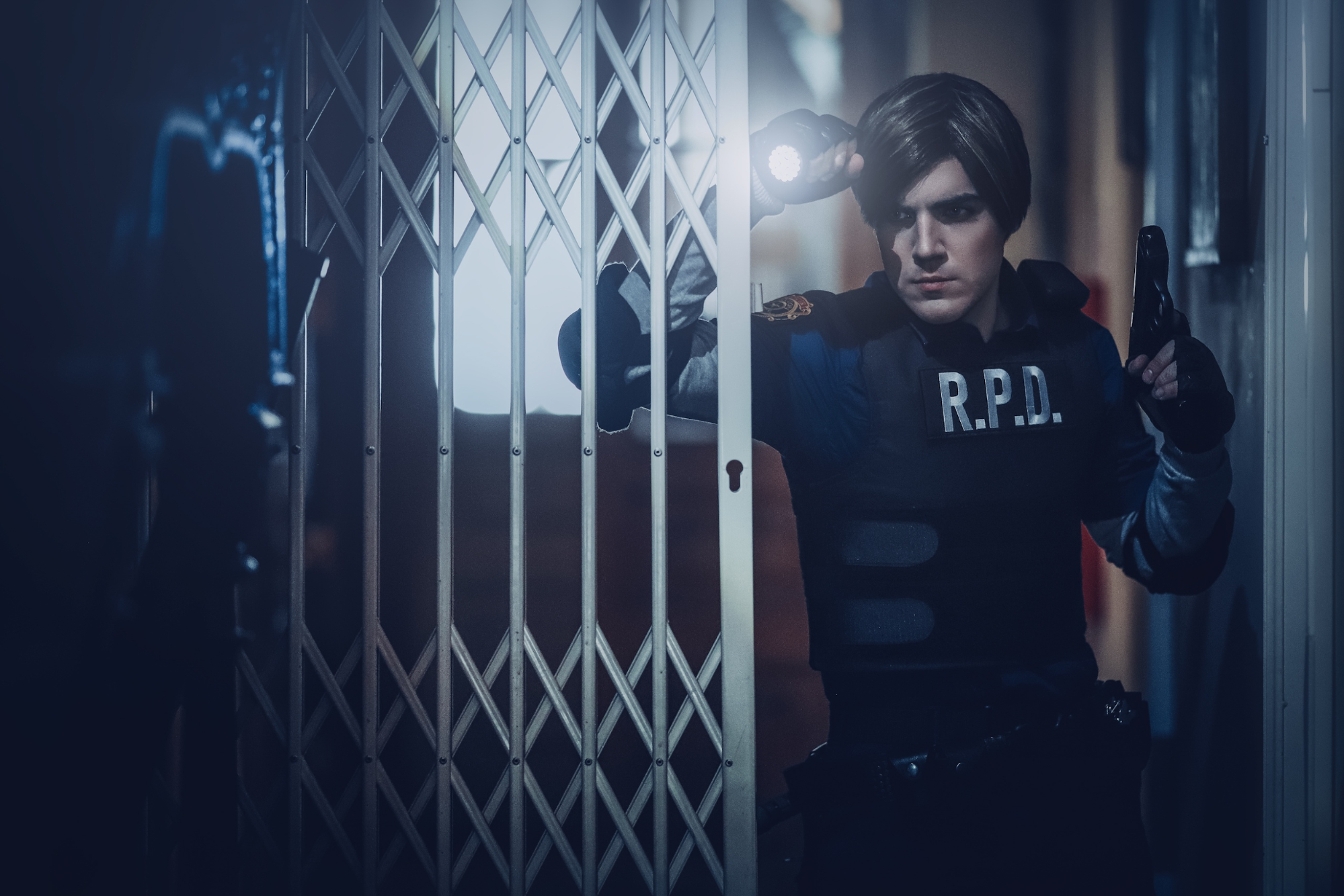 Пятничный косплей по вселенной Resident Evil — Ада Вонг и Джилл Валентайн
