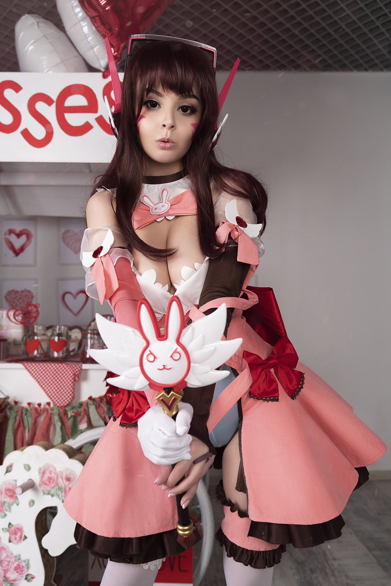 Правильный косплей на ведьму, D.Va и Неллиэль