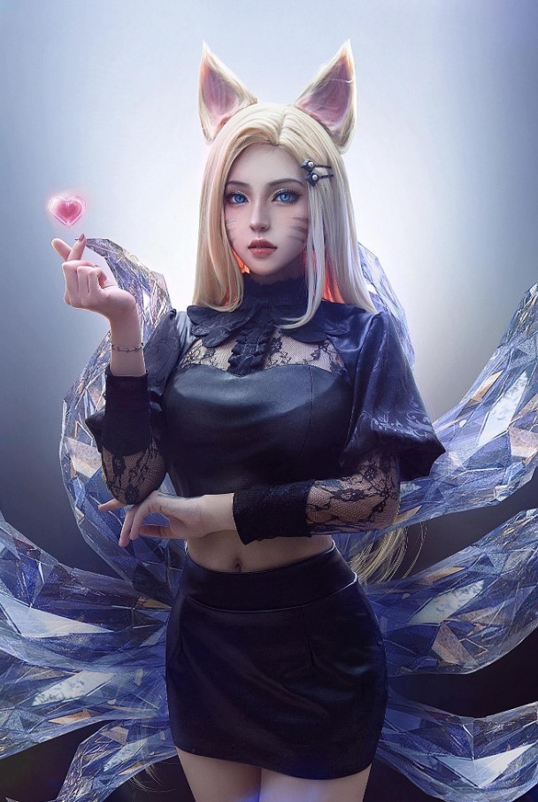 Пять правильных на Эвелинн из K/DA — League of Legends