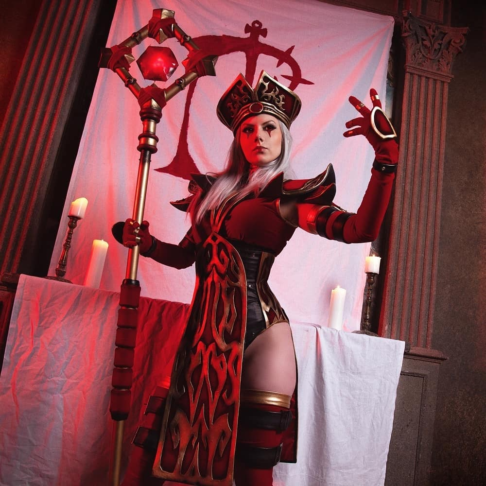 Косплей на Салли Вайтмейн (Sally Whitemane) из World of Warcraft
