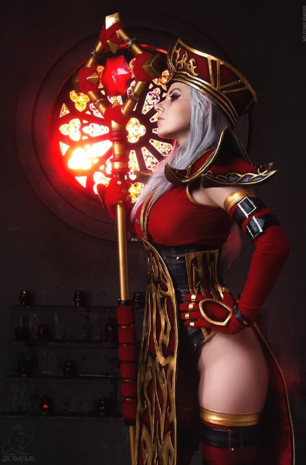 Косплей на Салли Вайтмейн (Sally Whitemane) из World of Warcraft