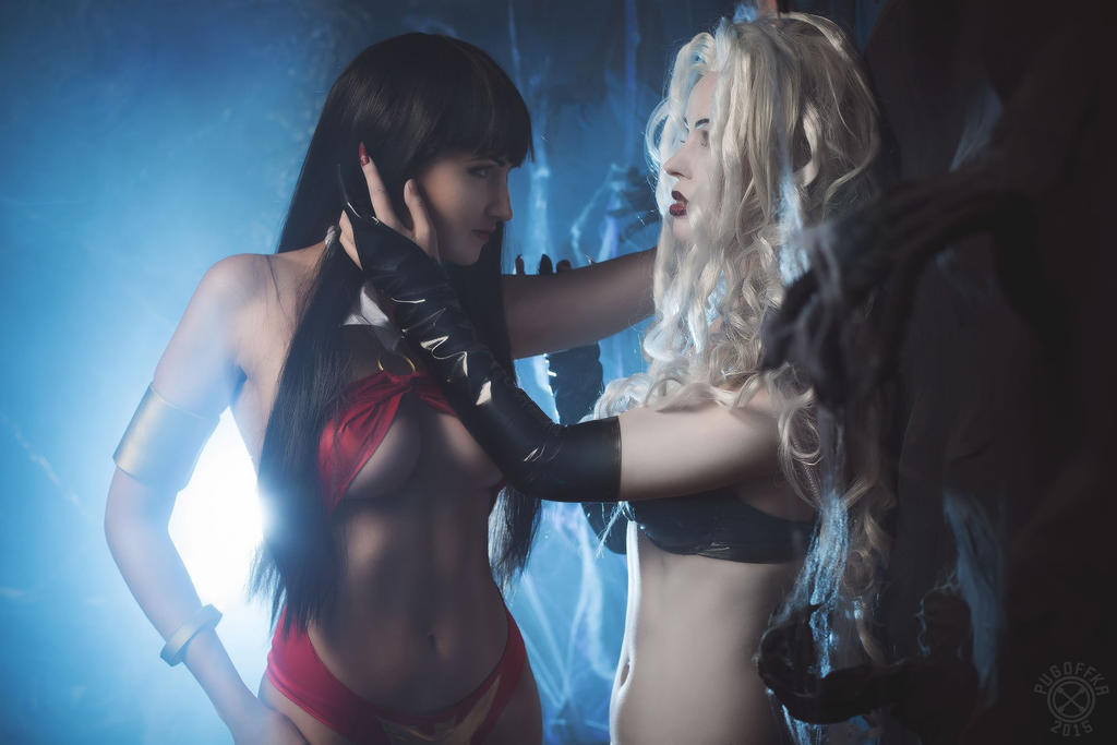 Шесть самых красивых косплеев на Леди Смерть (Lady Death)