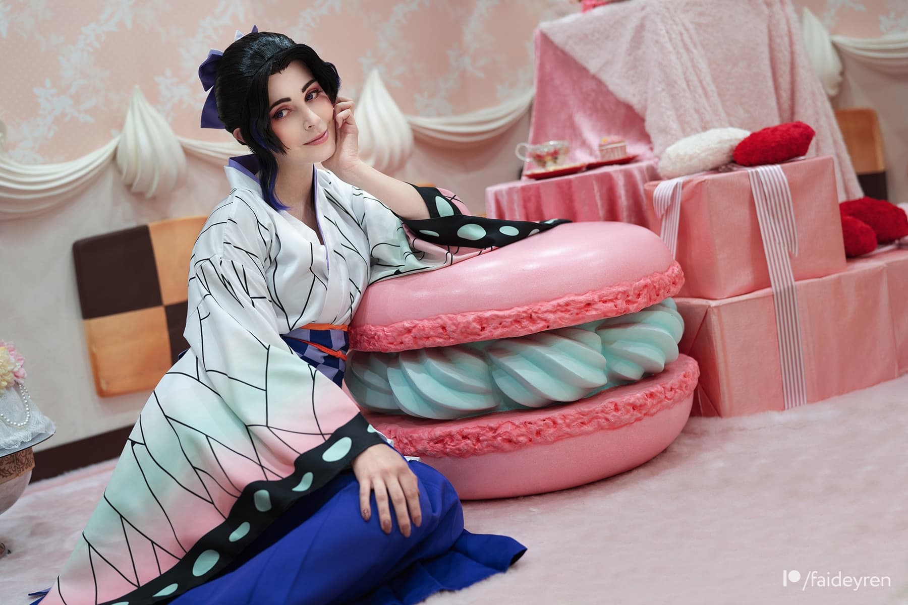 Косплей по аниме «Клинок, рассекающий демонов» (Demon Slayer: Kimetsu no Yaiba)