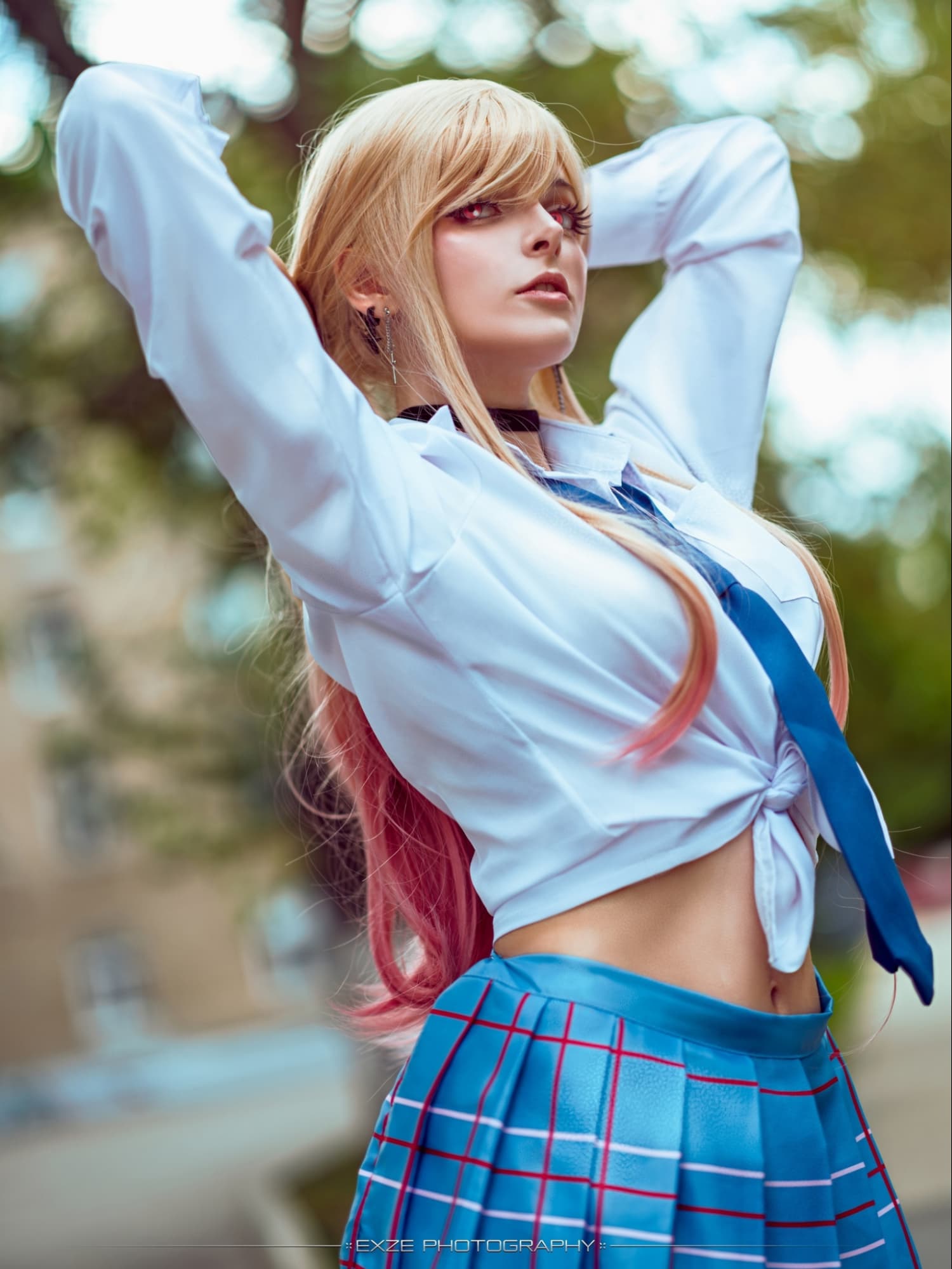 Косплей на Марин Китагаву из аниме «Эта фарфоровая кукла влюбилась» (My Dress-Up Darling)