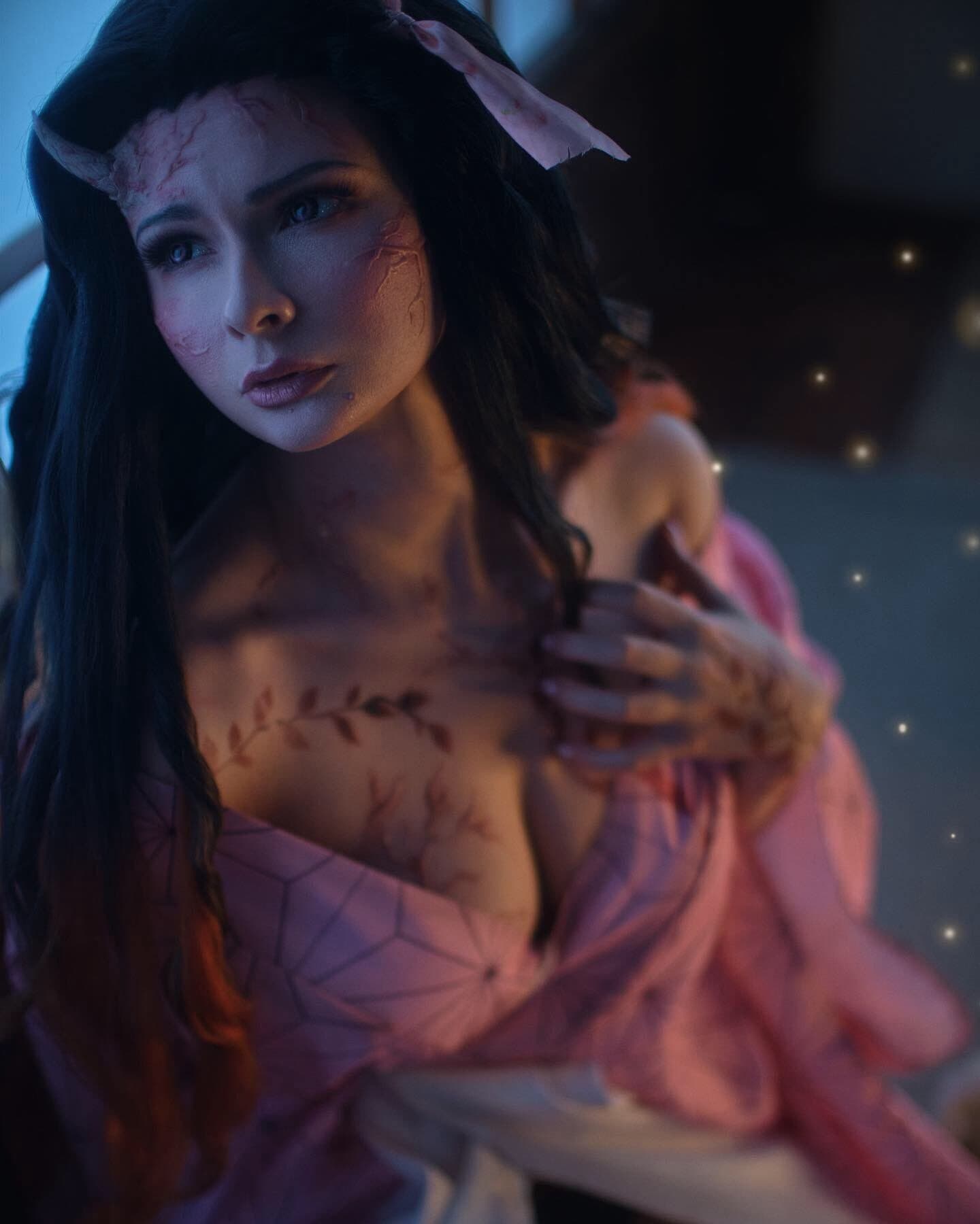 Косплей по аниме «Клинок, рассекающий демонов» (Demon Slayer: Kimetsu no Yaiba)