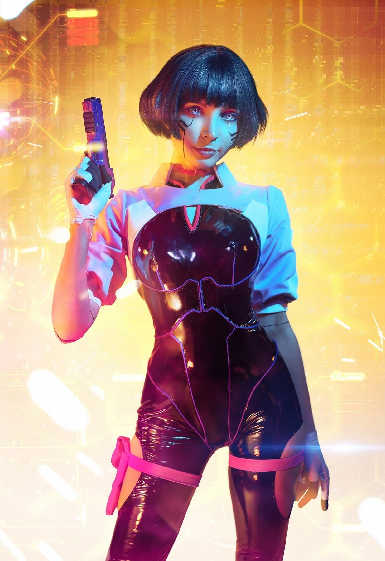Косплей на Люси из по Cyberpunk: Edgerunners — лучшие фотографии