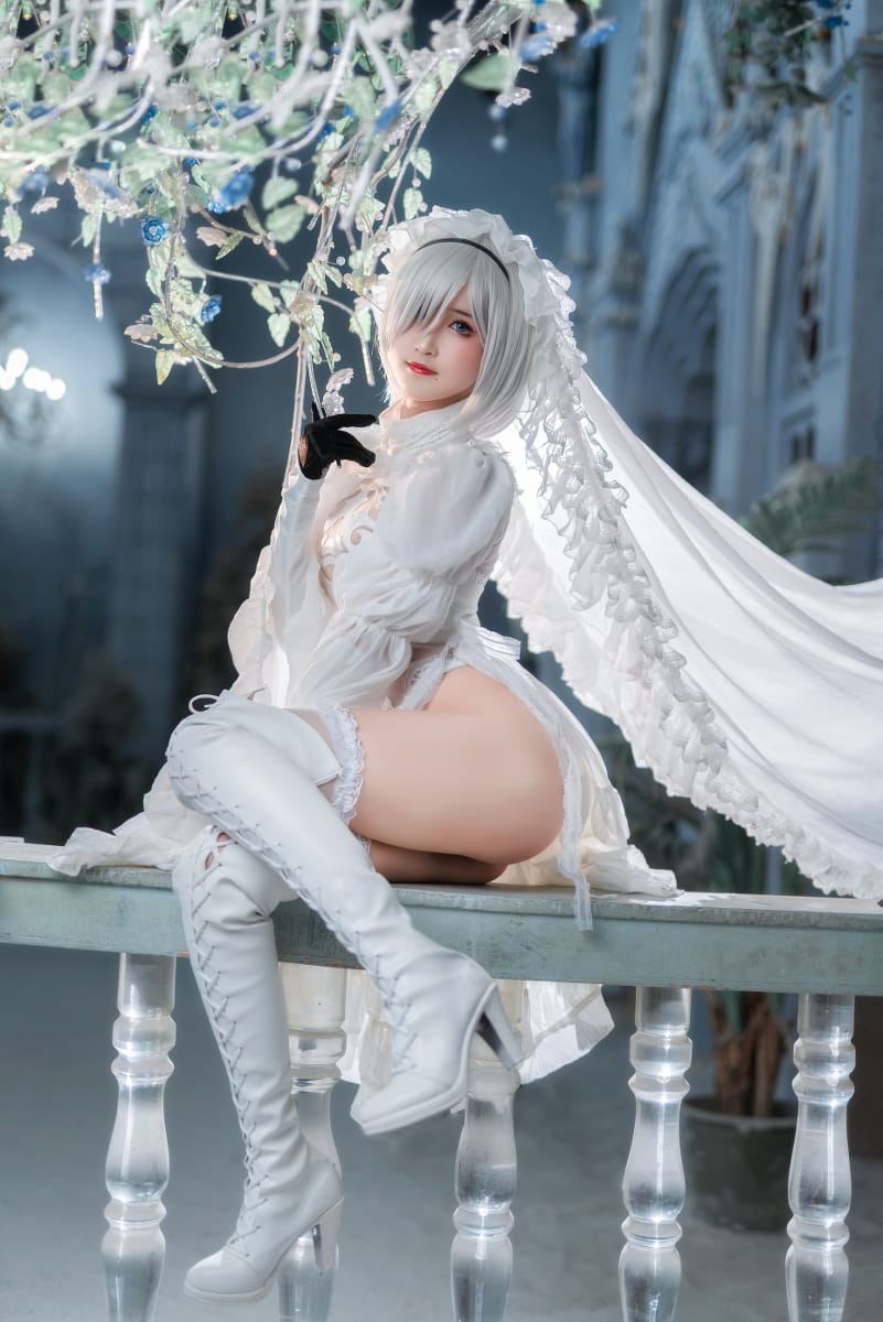 Косплей на 2B из NieR: Automata 