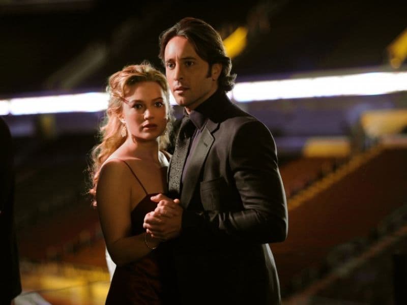 Сериалы про вампиров — подборка самых рейтинговых кинолент
