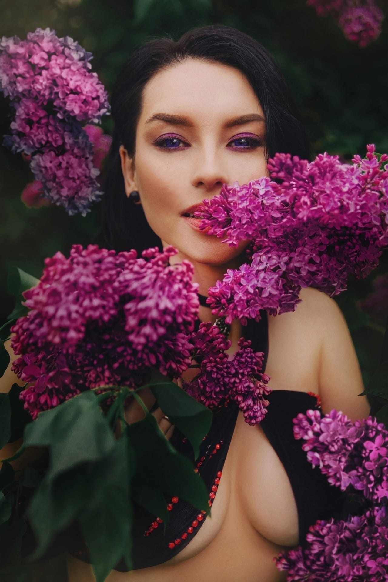 Косплей на Йеннифэр с сиренью 