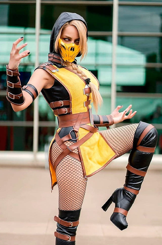 Магия и смерть: Косплей девушек из Mortal Kombat