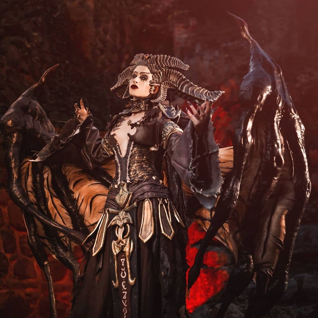 Косплей на Лилит из Diablo IV — лучшие фотографии
