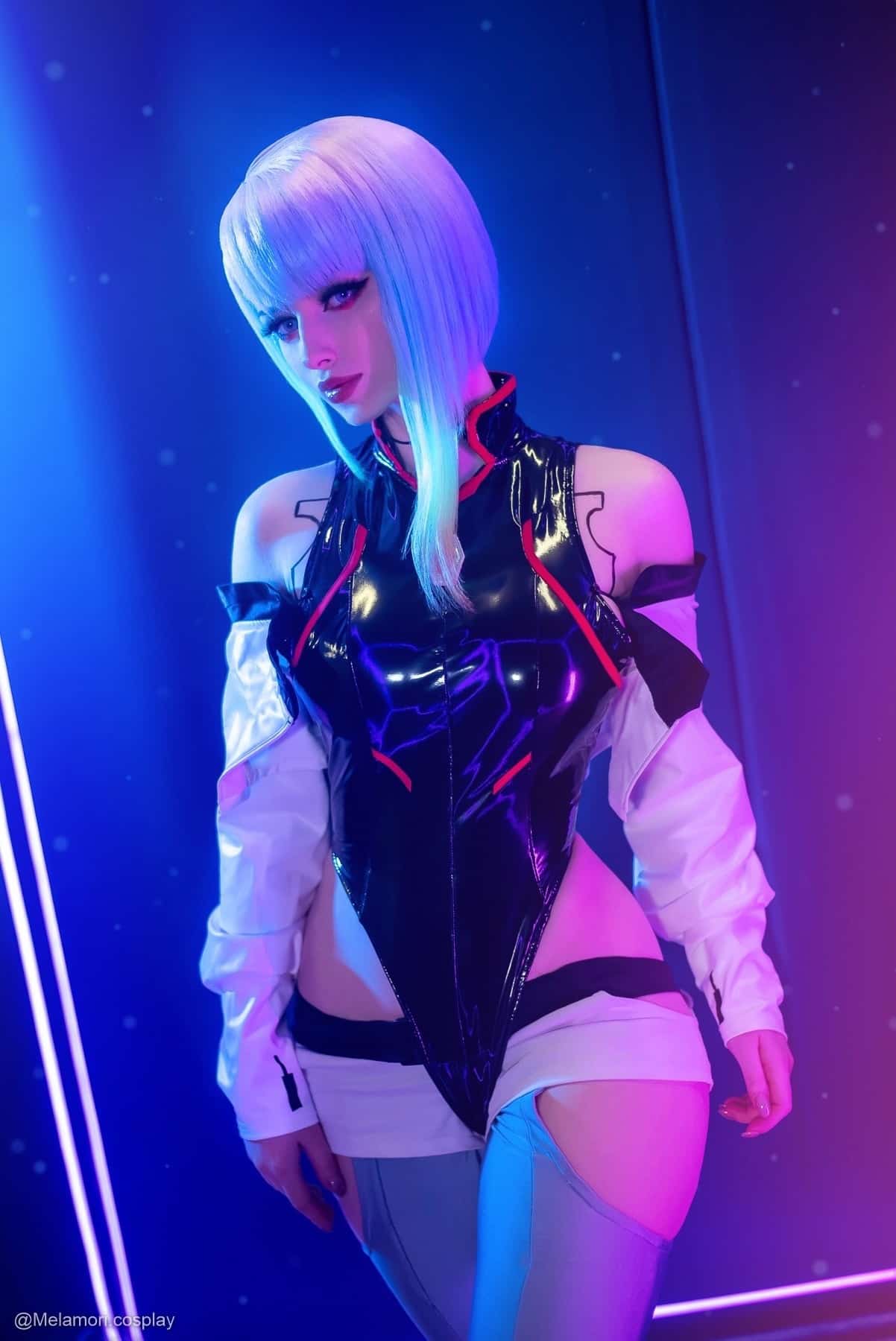 Косплей на Люси из Cyberpunk: Edgerunners