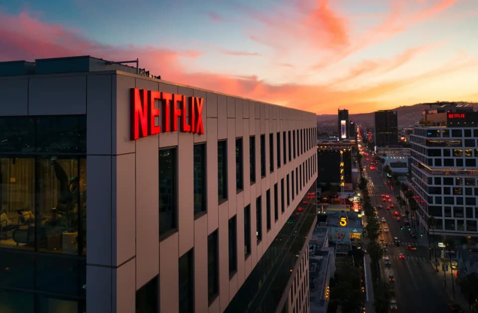 Netflix запустит сеть магазинов Netflix House