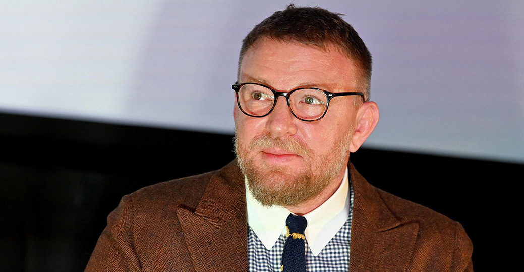 Режиссёр Гай Ричи работает над сериалом «Донованы»